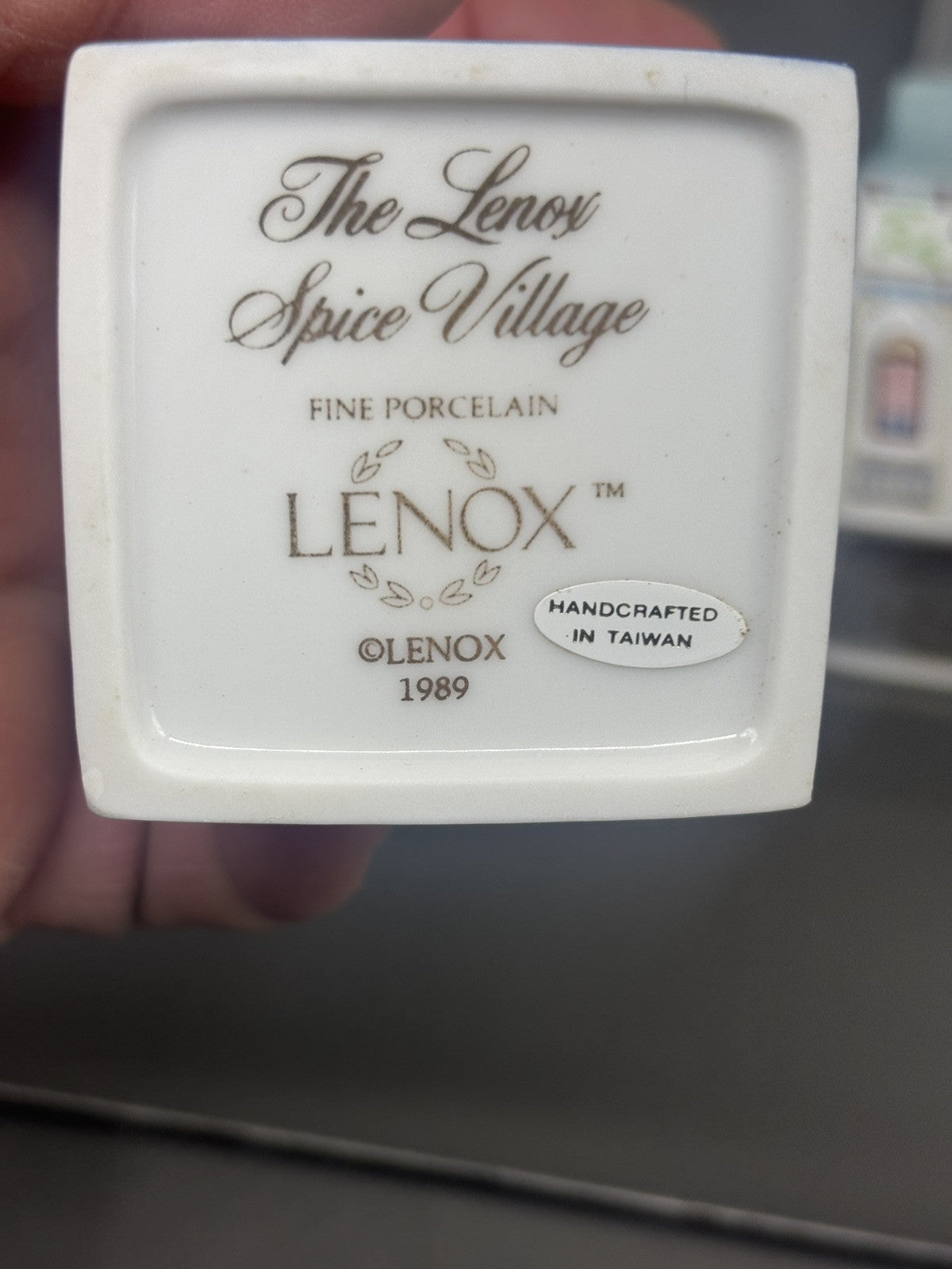 ✨ 1989 Lenox Spice Village Set of 24 – Vintage, Very Nice Condition, No Chips or Cracks! ✨