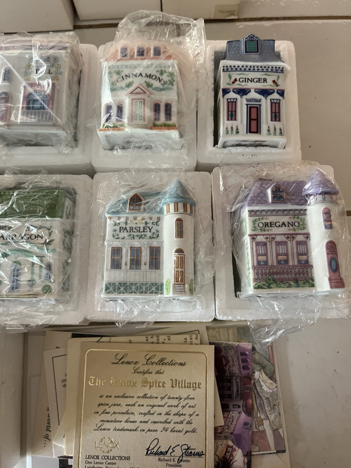 ✨ Vintage 1989 Lenox Spice Village Complete Set of 24 Victorian House Spice Jars – New in Styrofoam Boxes ✨